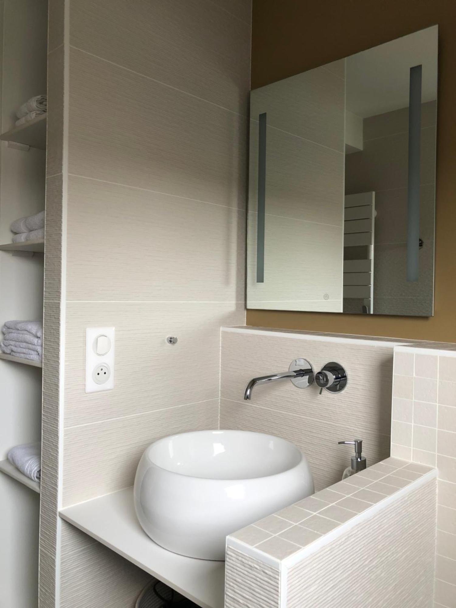 Face A La Mer, Bel Appartement Saint-Nazaire  Luaran gambar